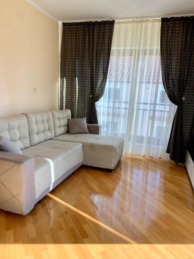 Lastochka.Mne Apartments Баошичі Екстер'єр фото