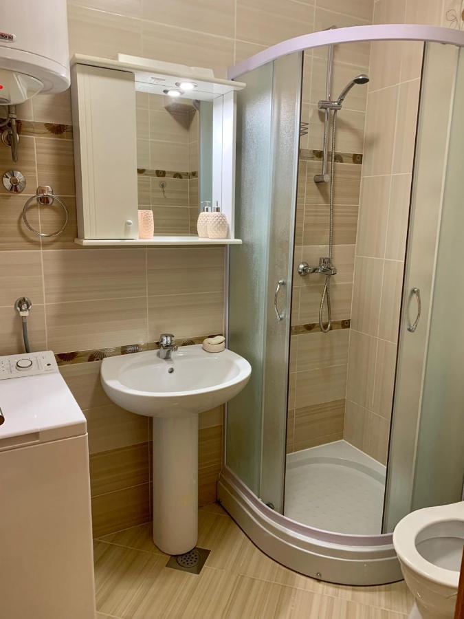 Lastochka.Mne Apartments Баошичі Екстер'єр фото
